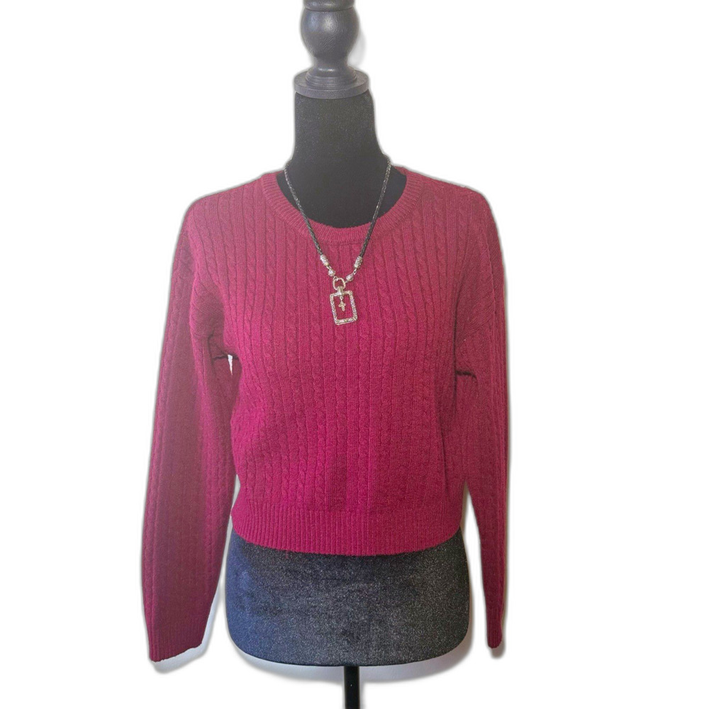 Fashion Nova Women’s Burgundy Solid Cable-Knit Crew Neck Pullover Sweater M